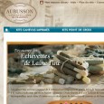 Propose un catalogue gratuit de canevas et broderies points comptés à reproduire soi-même. Un grand choix d'échevettes de laines fines.