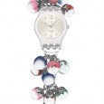 Une montre est plus qu'un simple outil, c'est un véritable bijou, la décoration ultime pour votre poignet. C'est pour cela que dans l'univers parfois morne de l'horlogerie, les montres Swatch sont une véritable bouffée d'air frais. 