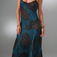 SHOPBOP, vêtements et accessoires américains Shopbop est un site américain qui propose chaussures, vêtements et accessoires de marque à des prix incroyable. Et surtout, pour toute commande de plus de 100 dollars, vous êtes livrée gratuitement!